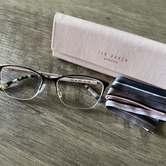 TED BAKER Eyeglasses with Case main image 4